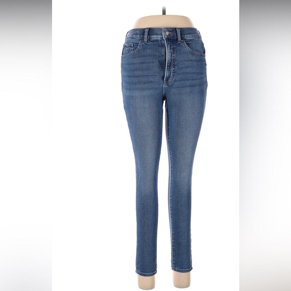023 - Express High Waisted skinny jeans medium wash size 4